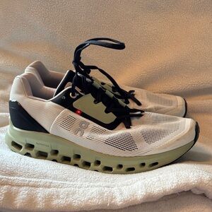 On Running Women’s White and Green Athletic Shoes